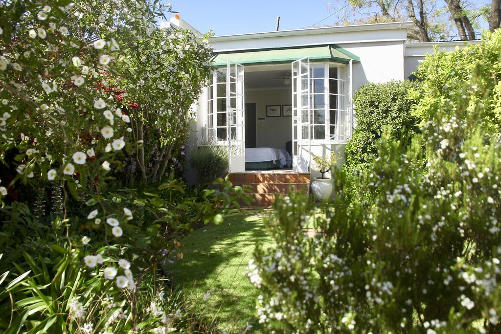 Melville Manor Guest House Joanesburgo Exterior foto
